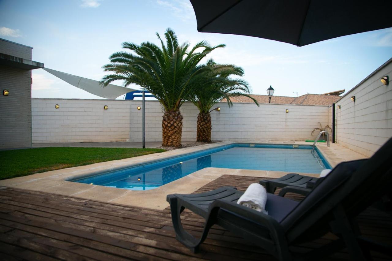 El Tornadillo Villa Gálvez Exterior photo